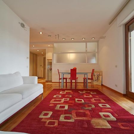 Destiny Home 9 Vista Adige Vérone Extérieur photo